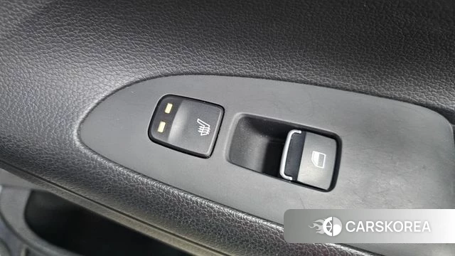 Hyundai Grandeur IG id 3861843 из Кореи 10