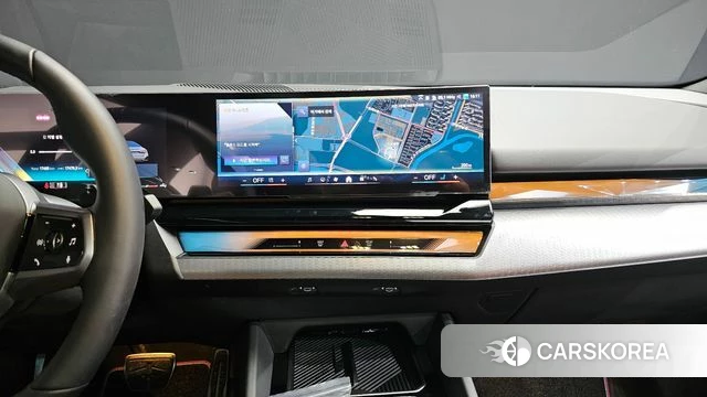 BMW 5 Series (G60) id 3850358 из Кореи 10