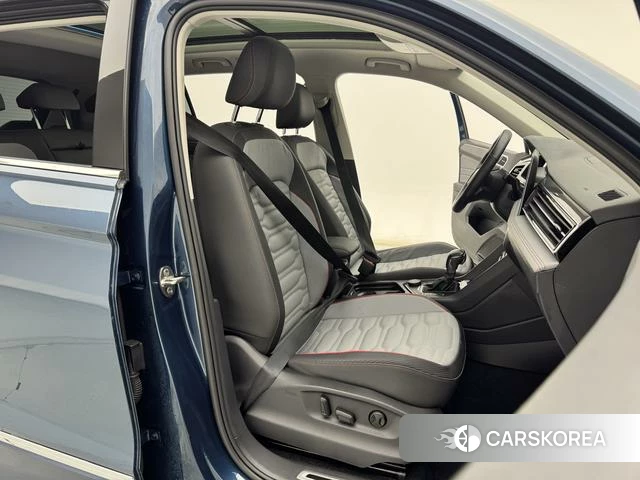 Volkswagen Tiguan L id 4258580 из Китая 10