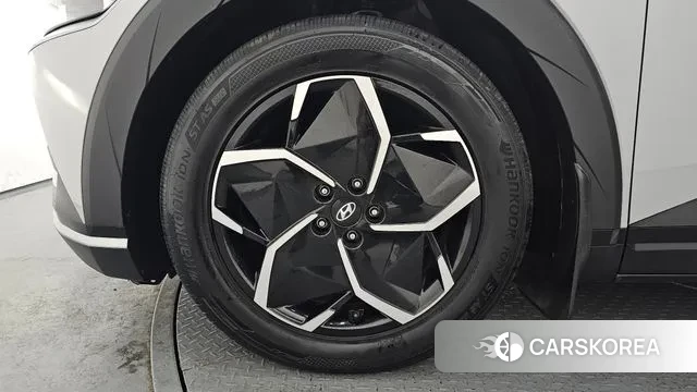 Hyundai Ionic 5 id 3690856 из Кореи 10