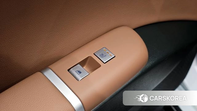 Hyundai Grandeur (GN7) id 3921893 из Кореи 10