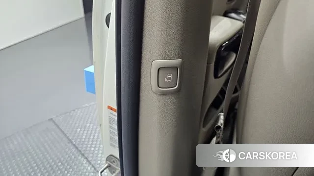 Kia All New Carnival id 3723869 из Кореи 10