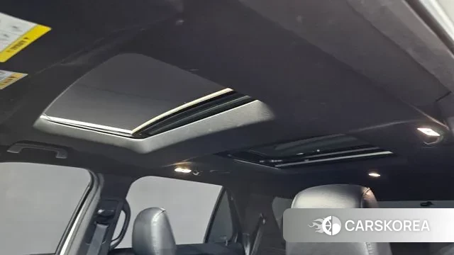 Ford Explorer id 2966344 из Кореи 10