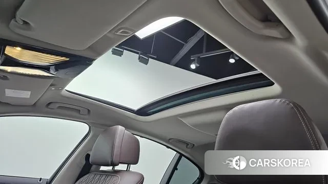 BMW 5 Series (G30) id 3011708 из Кореи 10