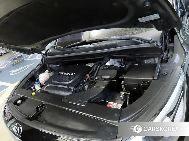 Kia All New Carnival id 3599181 из Кореи 10