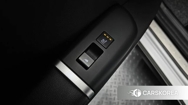 Hyundai Grandeur (GN7) id 3914389 из Кореи 10