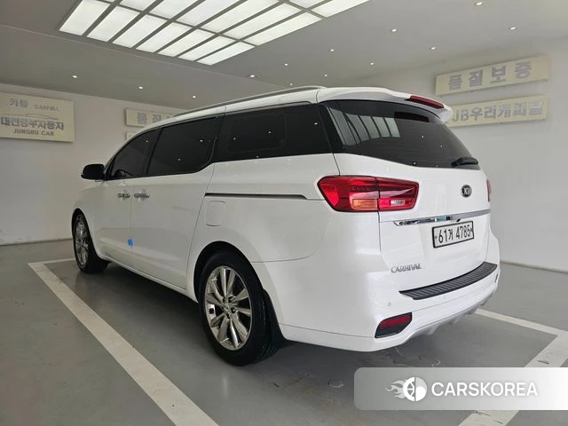 Kia The New Carnival id 4836945 из Кореи 10