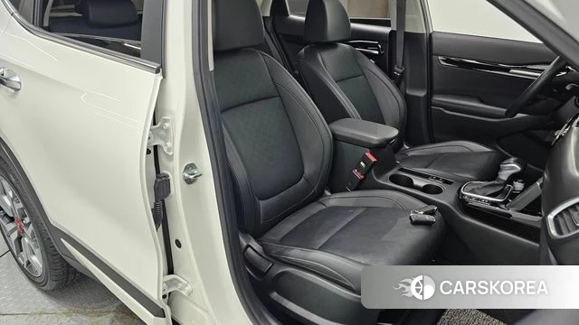 Kia Seltos id 3892998 из Кореи 10