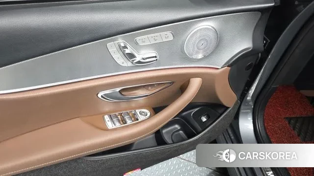 Mercedes-Benz E-Class W213 id 3129210 из Кореи 10