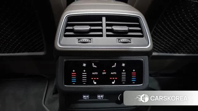 Audi A7 (4K) id 3422244 из Кореи 10