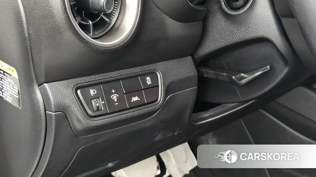 Kia Come New K3 id 4657739 из Кореи 10