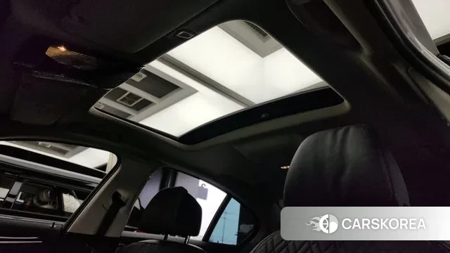 BMW 5 Series (G30) id 3023497 из Кореи 10