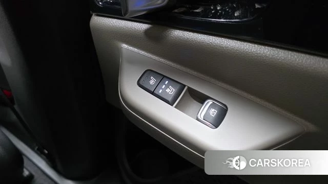 Kia The New Carnival 4th Generation id 4630193 из Кореи 10