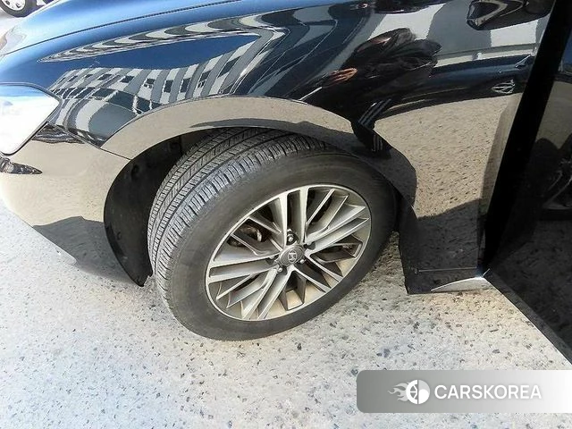 Hyundai Grandeur IG id 3905325 из Кореи 10