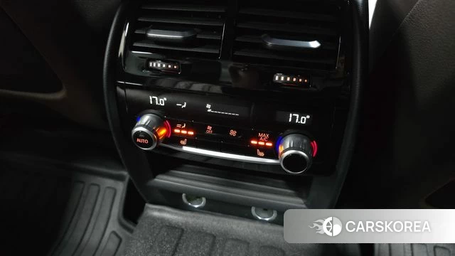 BMW 5 Series (G30) id 3880214 из Кореи 10