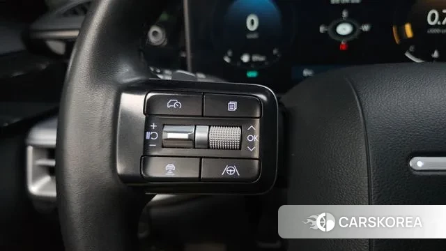 Hyundai Grandeur (GN7) id 3701421 из Кореи 10