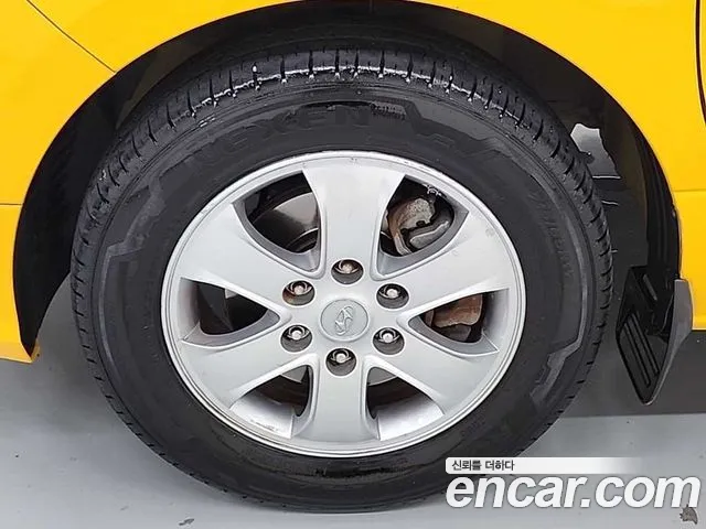 Hyundai The New Grand Starex id 2846906 из Кореи 10