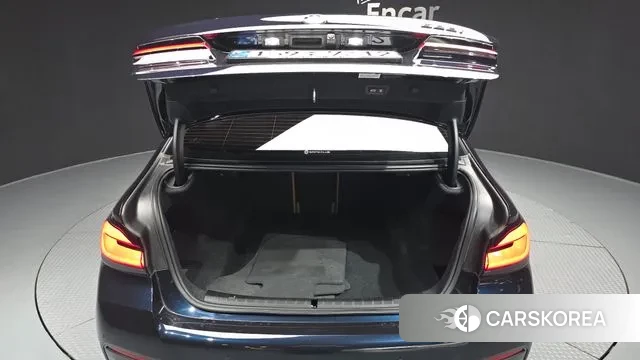 BMW 5 Series (G30) id 3741302 из Кореи 10