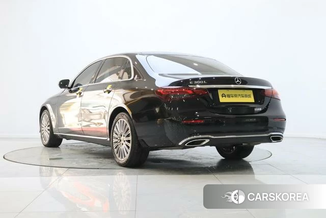Mercedes-Benz E-class id 4265448 из Китая 10