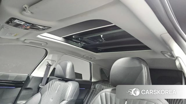 Hyundai Grandeur (GN7) id 4421483 из Кореи 10