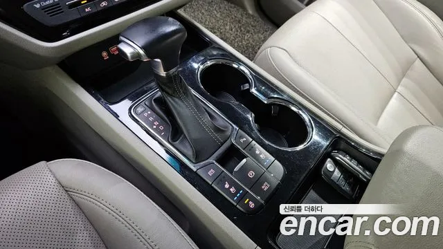 Kia The New Carnival id 2762255 из Кореи 10