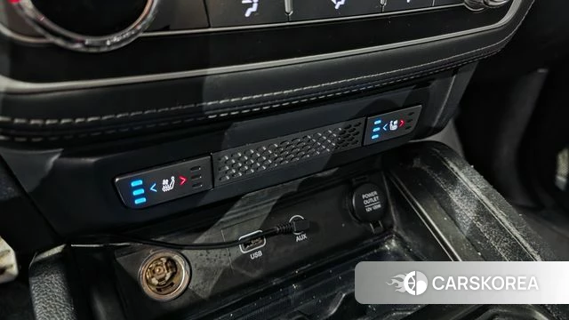 Ssangyong Rexton Sports id 3821019 из Кореи 10