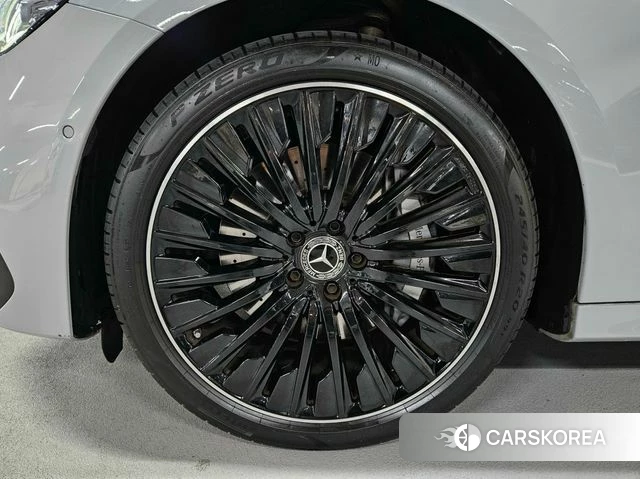Mercedes-Benz E-Class W214 id 4342879 из Кореи 10