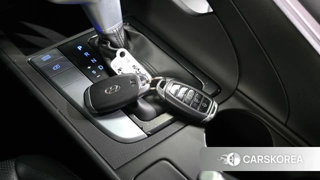 Hyundai Avante (CN7) id 4282299 из Кореи 10