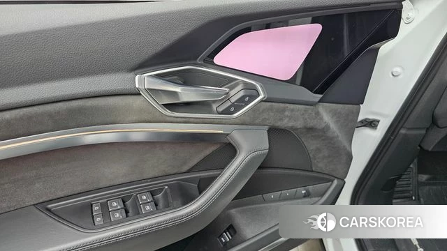 Audi e-Tron id 4636795 из Кореи 10