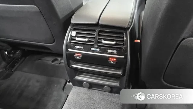 BMW 5 Series (G30) id 3134217 из Кореи 10