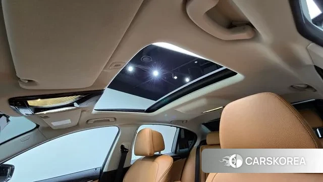 BMW 5 Series (G30) id 3036761 из Кореи 10