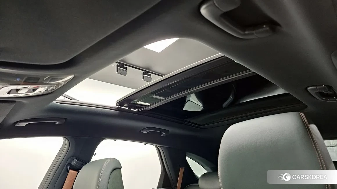 Genesis GV70 id 1686911 из Кореи 10