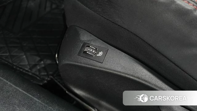 Peugeot 2008 id 3873803 из Кореи 10