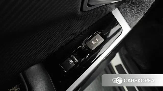 Ssangyong New Style Korando C id 3573937 из Кореи 10