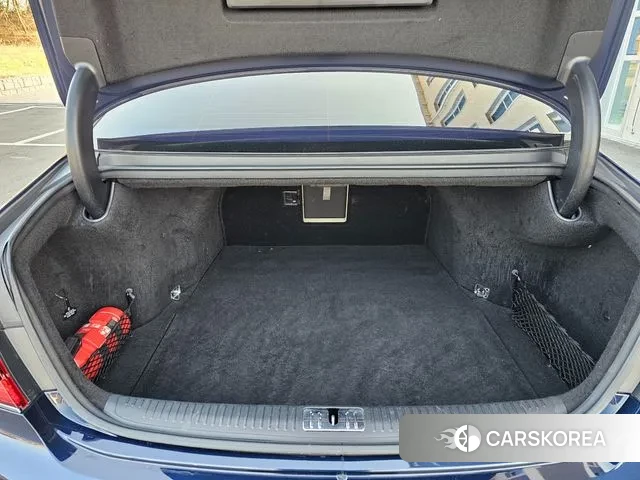 Genesis G90 id 3598293 из Кореи 10