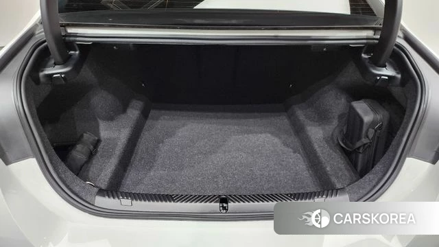 BMW 5 Series (G60) id 4229875 из Кореи 10