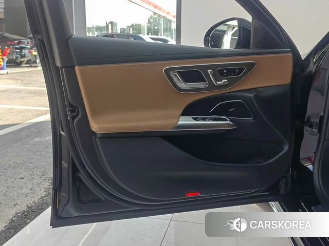 Mercedes-Benz E-class id 4276832 из Китая 10