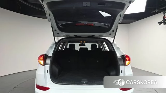 Hyundai All New Tucson id 4717985 из Кореи 10