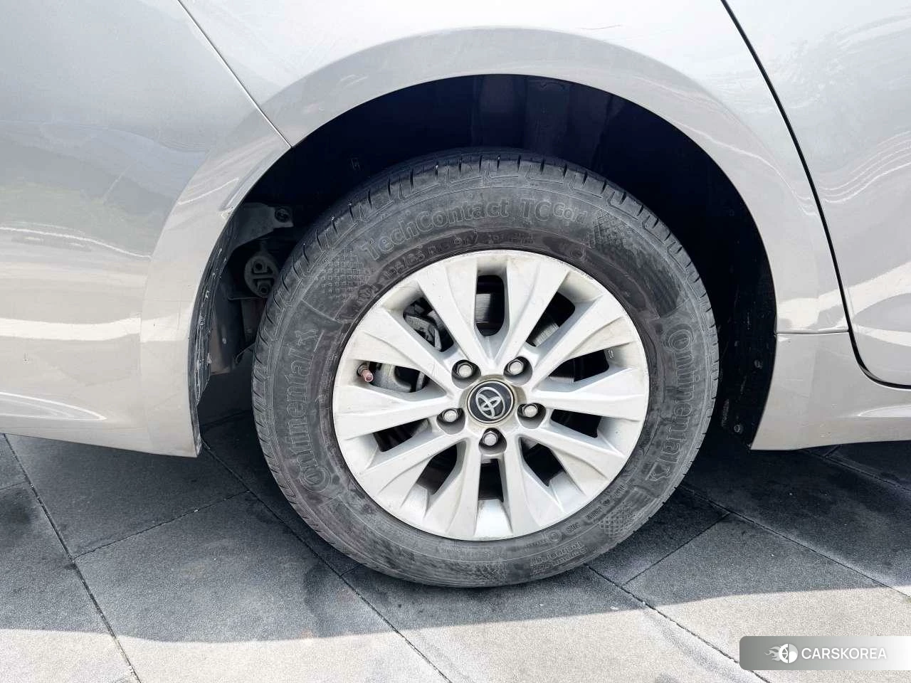 Toyota Corolla id 4468148 из Китая 10