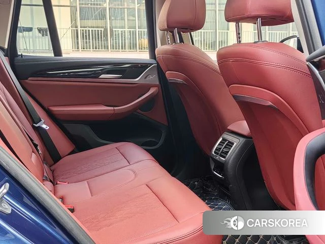 BMW X3 id 4265676 из Китая 10