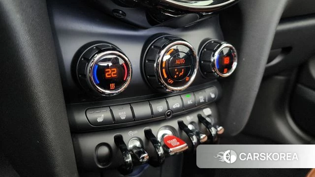 Mini Cooper S Convertible id 4284577 из Кореи 10