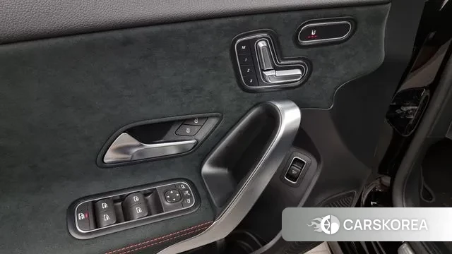 Mercedes-Benz A-Class W177 id 2988658 из Кореи 10