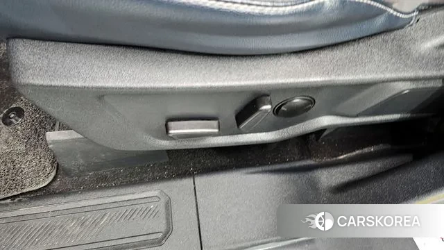 Ford Bronco 6th Generation id 3411158 из Кореи 10