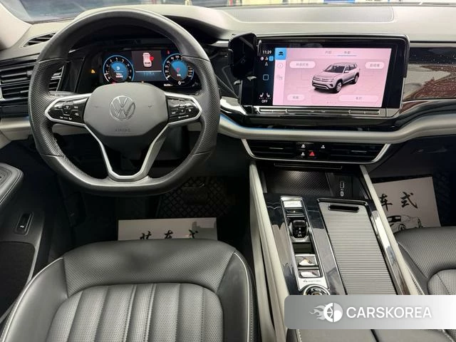 Volkswagen Tourang id 4300355 из Китая 10