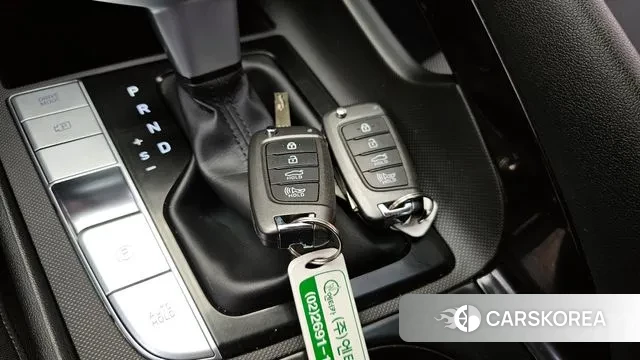 Hyundai Avante Hybrid (CN7) id 3411820 из Кореи 10