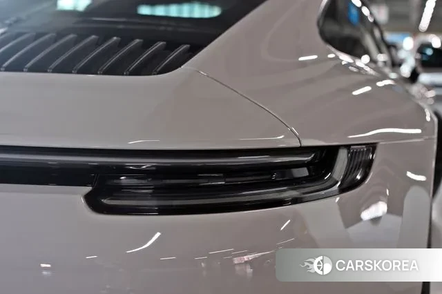 Porsche 911(992) id 2973362 из Кореи 10