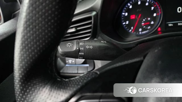 Hyundai Veloster (JS) id 3916824 из Кореи 10