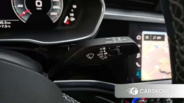 Audi Q3 (F3) id 3478095 из Кореи 10