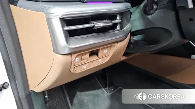 Hyundai Grandeur (GN7) id 3758702 из Кореи 10