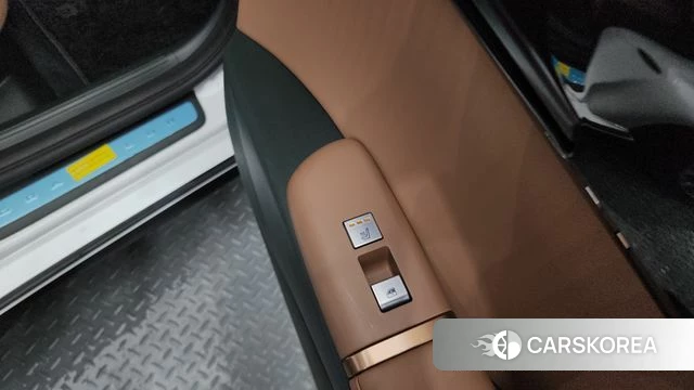 Hyundai Grandeur Hybrid (GN7) id 4612623 из Кореи 10
